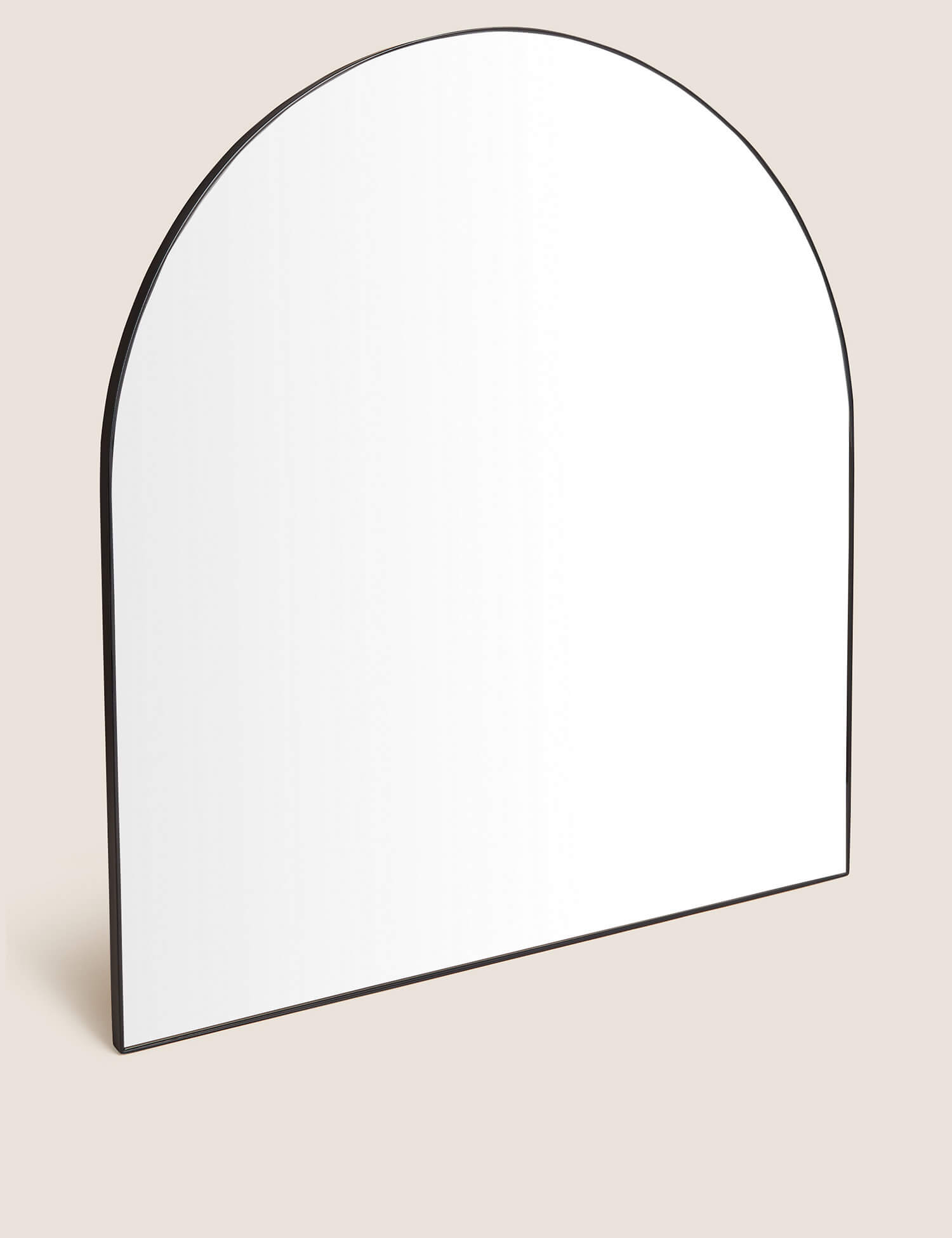 A short arched mirror.